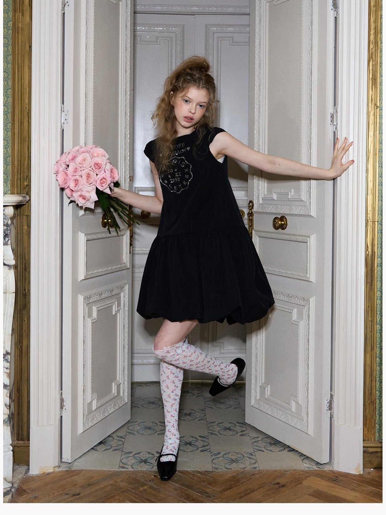 DeleteEx Sweet Flirty Flutter Sleeve Rhinestone Bubble Skirt Date Black Mini Dresses