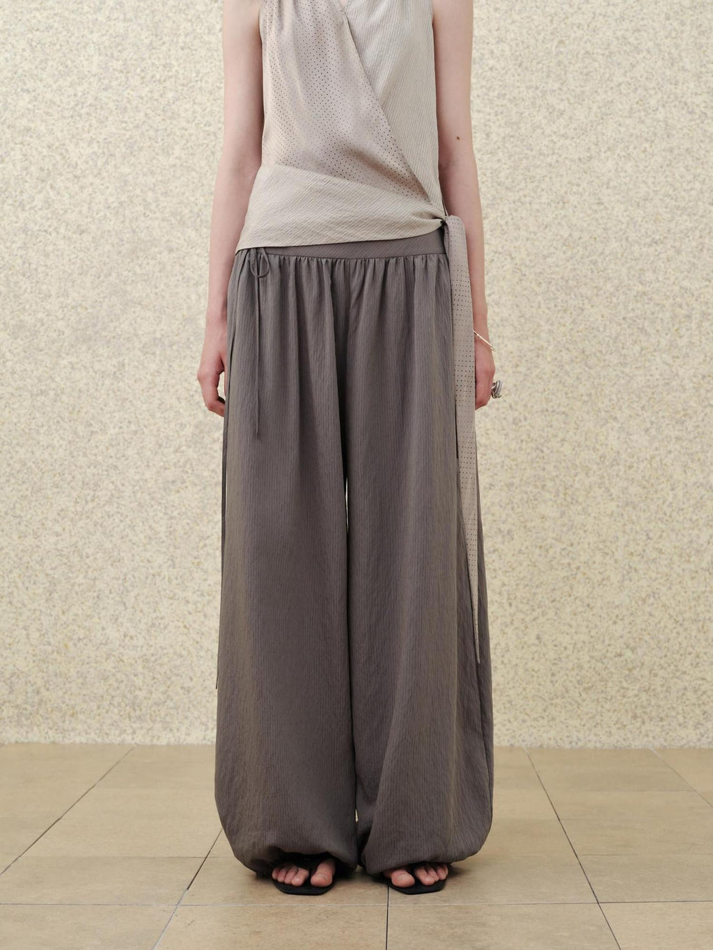 someonesometimes Soft Modal Loose Lantern Natural Waist Button Smoky Grey Wide Leg Pants