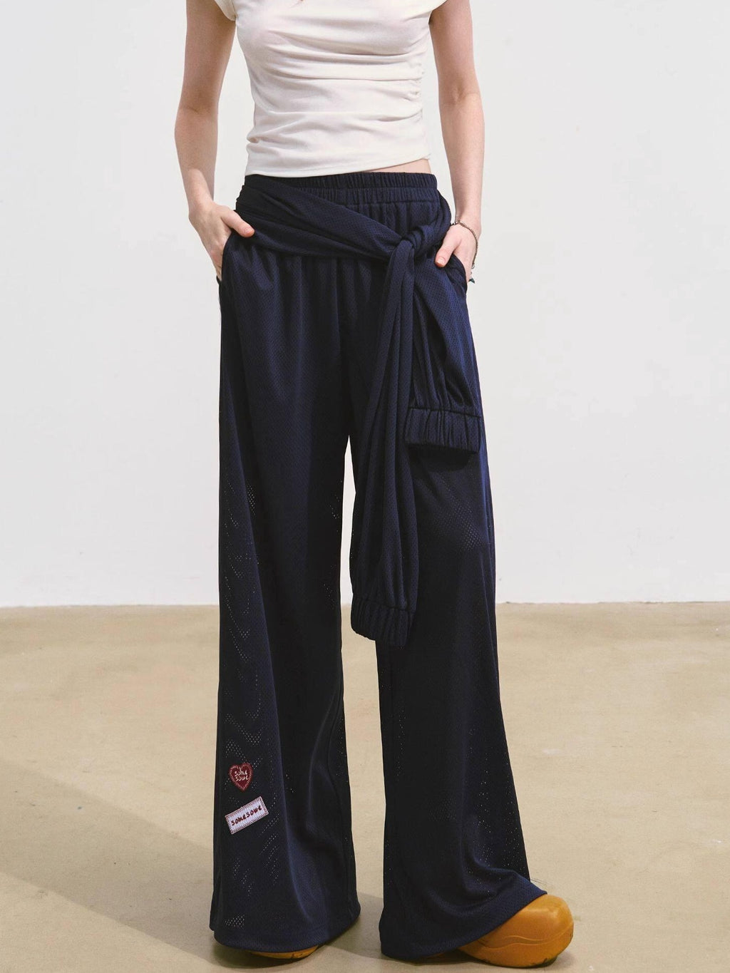 SOMESOWE Asymmetrical Pocket Versatile Straight Elastic Natural Waist Wide Leg Pants