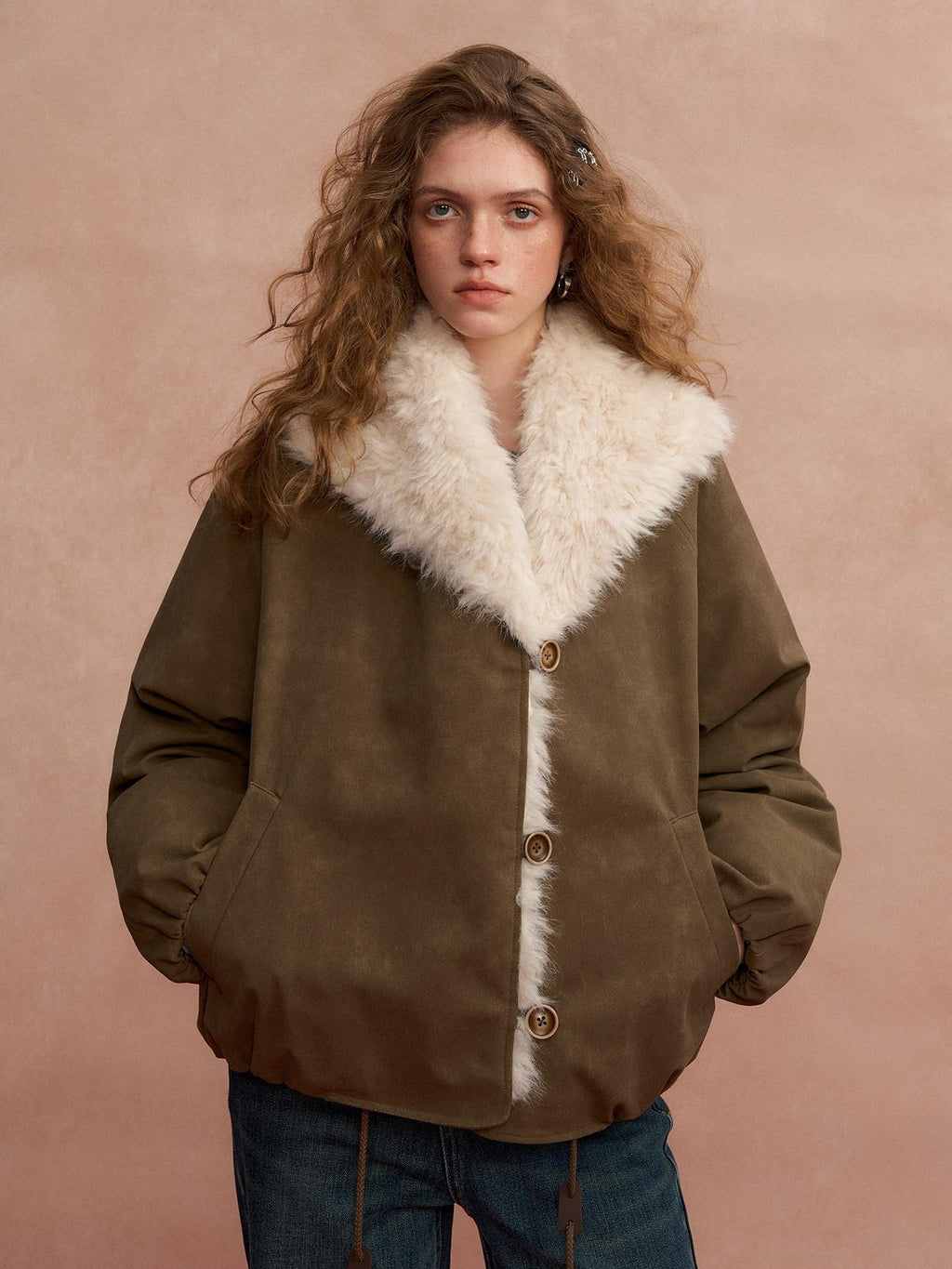 SOMESOWE 90 Percent Duck Down Short V-neck White Fur Collar Women Down Jackets