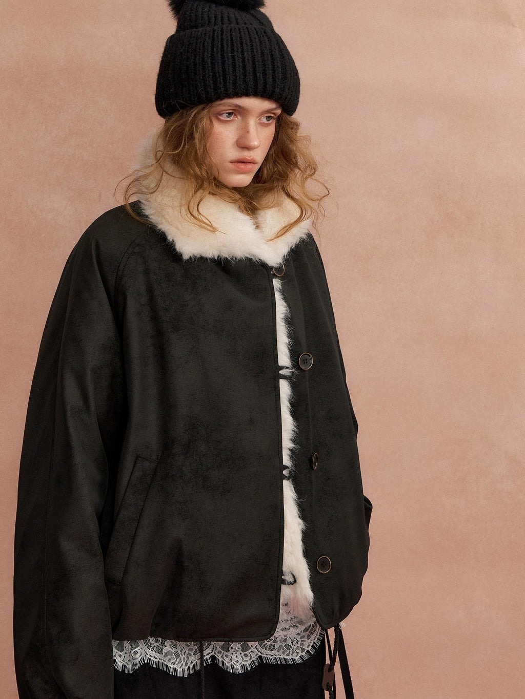 SOMESOWE 90 Percent Duck Down Short V-neck White Fur Collar Women Down Jackets