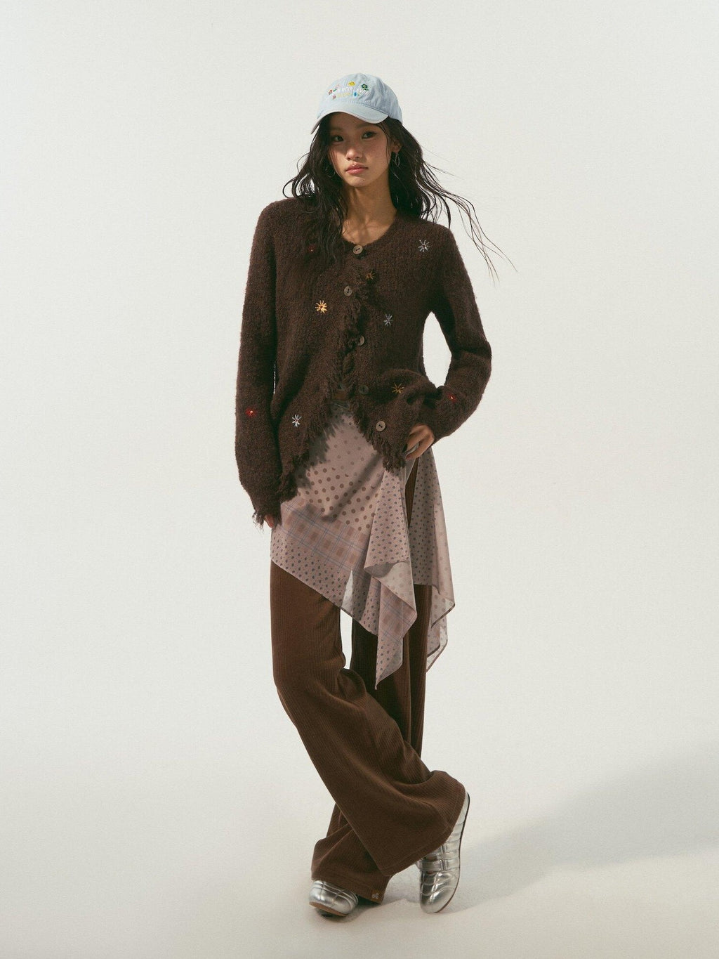 SOMESOWE Cozy Wool Blend Buttoned Floral Round Neck Casual Women Cardigans