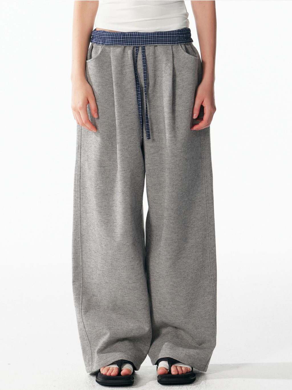 ALINNVSTUDIO Soft Brushed Relaxed Fit Grey Hoodie Jogger Casual Athleisure Top & Pants Sets
