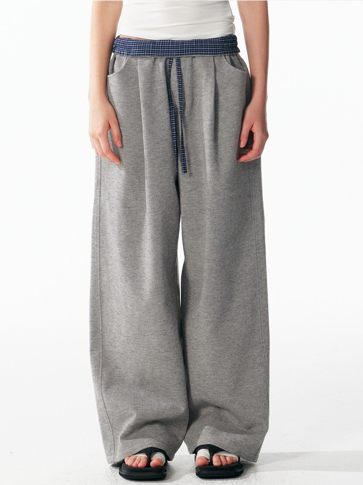 ALINNVSTUDIO Soft Brushed Relaxed Fit Grey Hoodie Jogger Casual Athleisure Top & Pants Sets