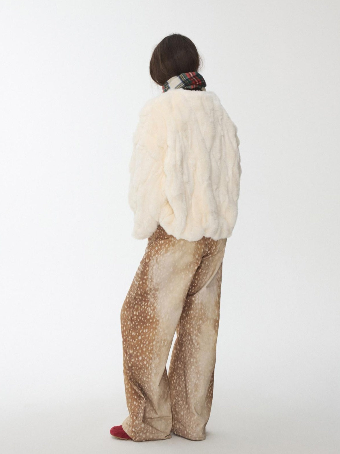 1JINN STUDIO 100 Percent Rabbit Fur Loose Short Crew Neck Women Off White Faux Fur Coats