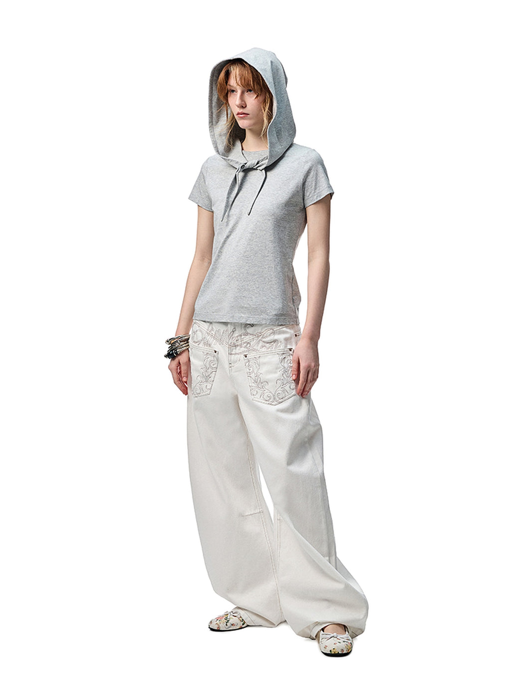 1JINN STUDIO Cotton Hooded Straight Fit Commuter Women Camel White Short Sleeve T-Shirts