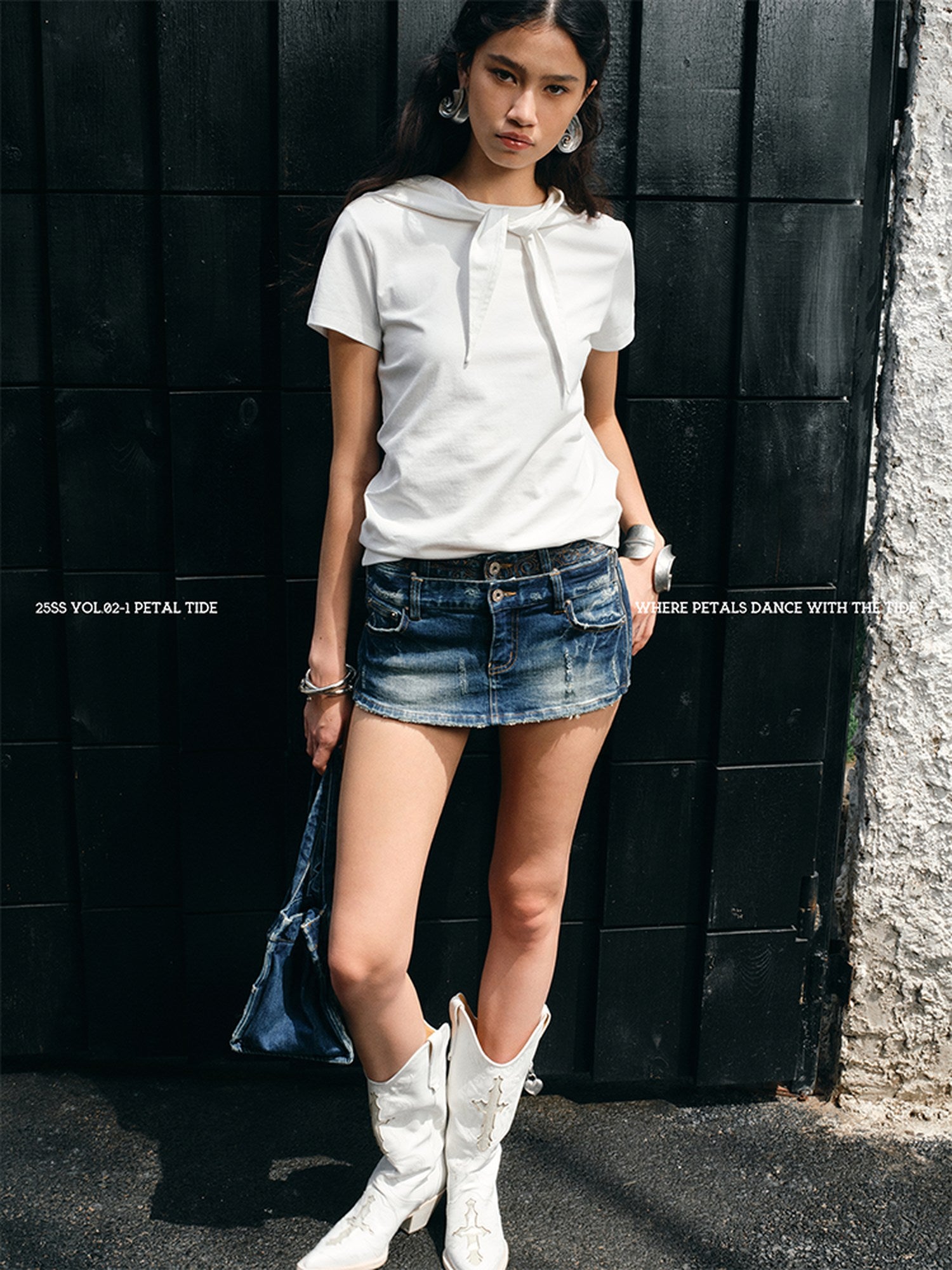 1JINN STUDIO Cotton Hooded Straight Fit Commuter Women Camel White Short Sleeve T-Shirts