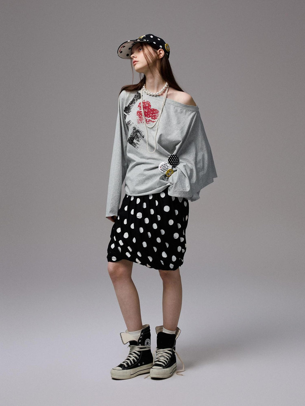 1JINN STUDIO Cotton Loose Fit Asymmetric Shoulder Womens Letter Print Free Diy Badge Sweatshirt