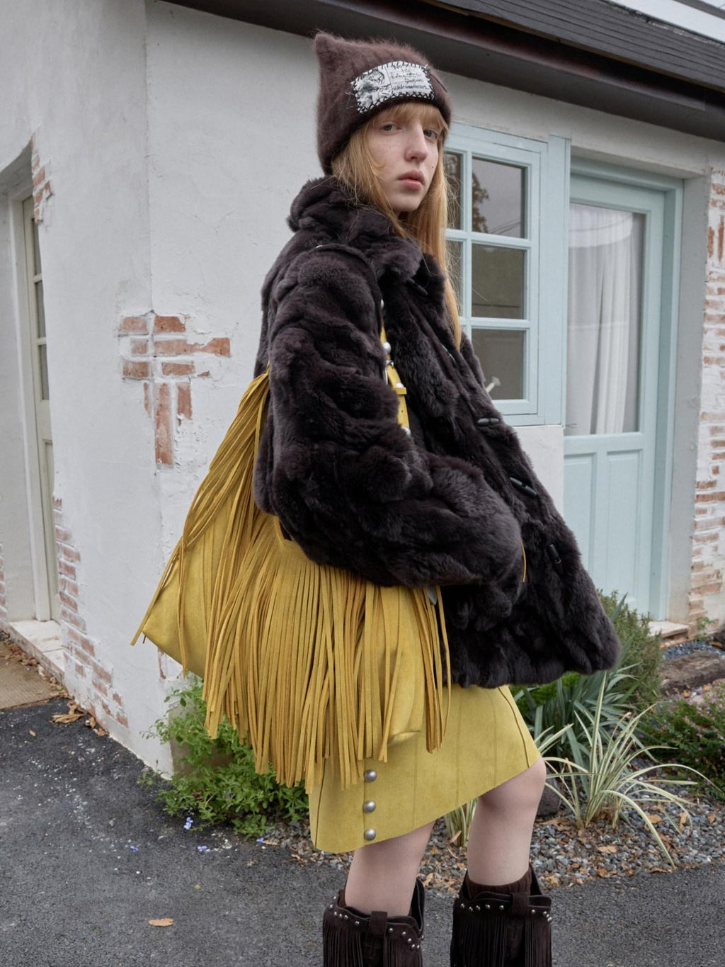 1JINN STUDIO Cozy Plush Oversized Lapel Short Women Casual Ivory Deep Brown Faux Fur Coats
