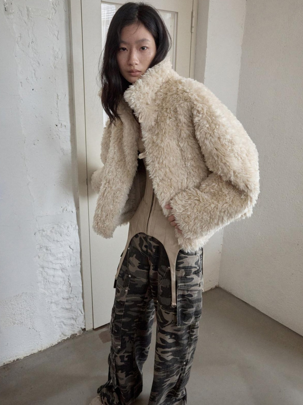 1JINN STUDIO Cozy Polka Dot Short Straight Stand Collar Button Front Women Faux Fur Coats