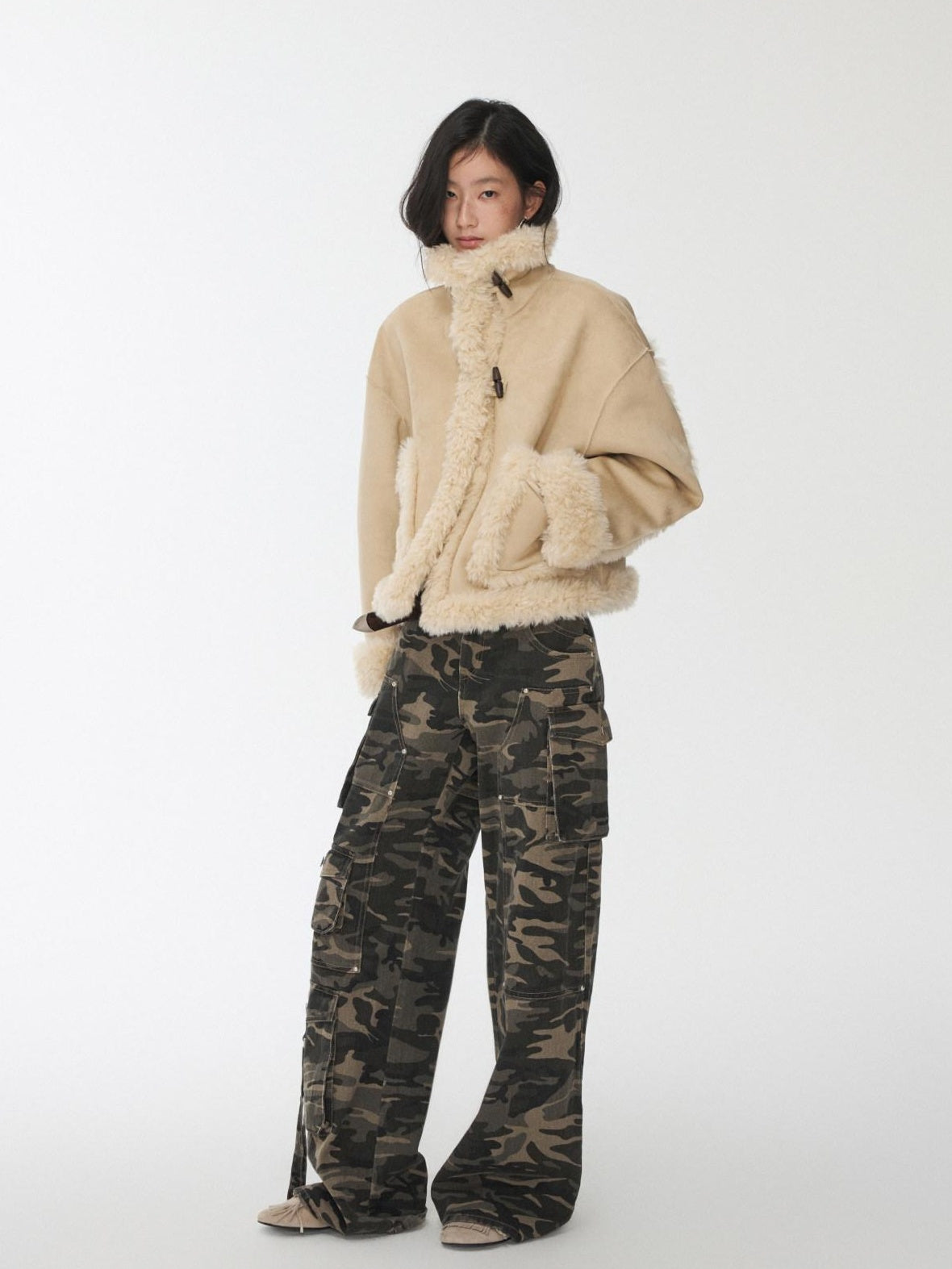 1JINN STUDIO Cozy Polka Dot Short Straight Stand Collar Button Front Women Faux Fur Coats
