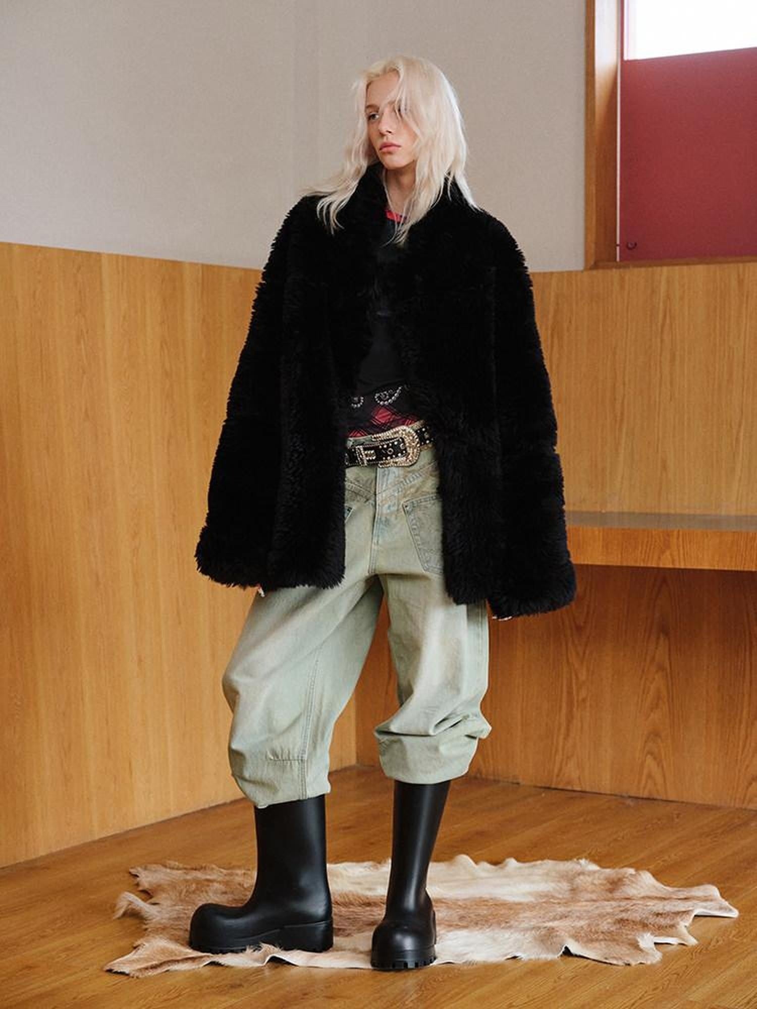 1JINN STUDIO Cozy Two Piece Sweet Relaxed Midlength Toggle Collar Women Faux Fur Coats