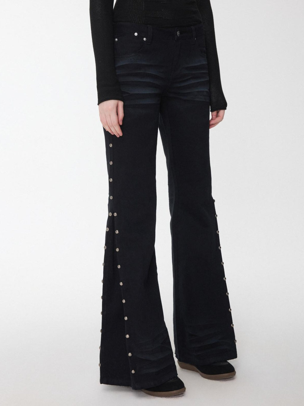 1JINN STUDIO Distressed Studded Low Rise Slim Fit Cotton Women Casual Zip Fly Flared Jeans