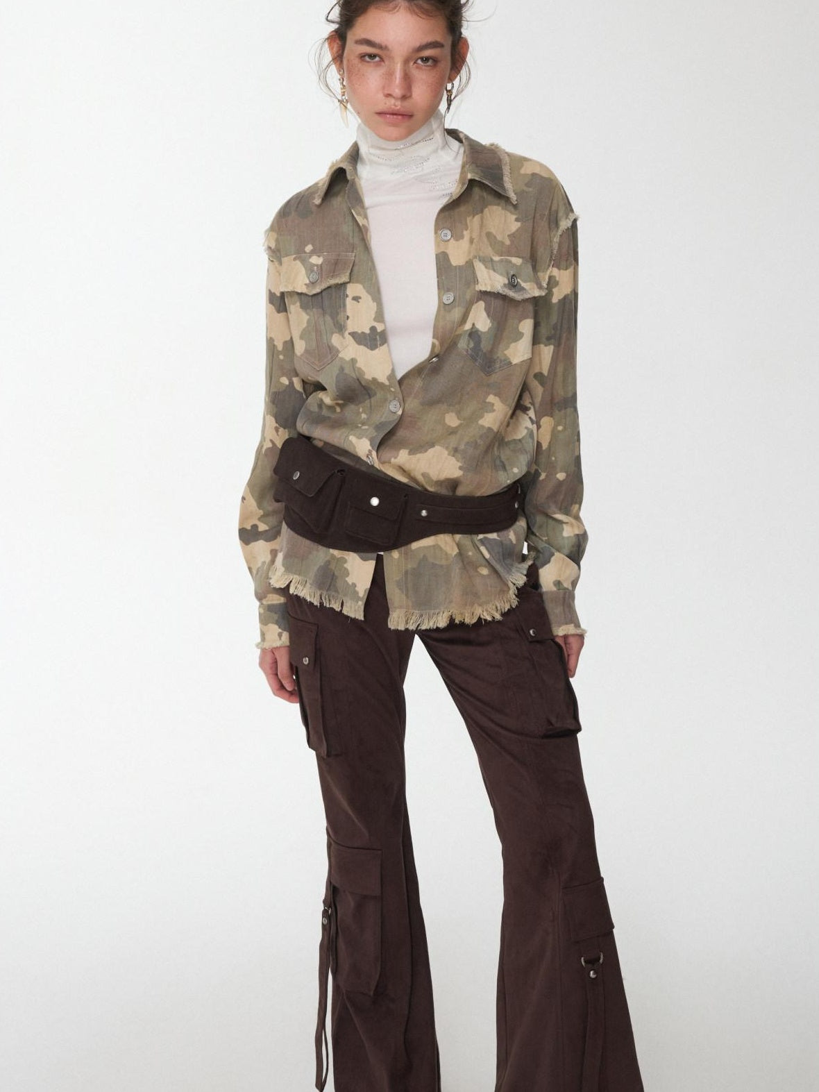 1JINN STUDIO Durable Lyocell Vintage Slim Fit Frayed Cropped Camo High Neck Shirts