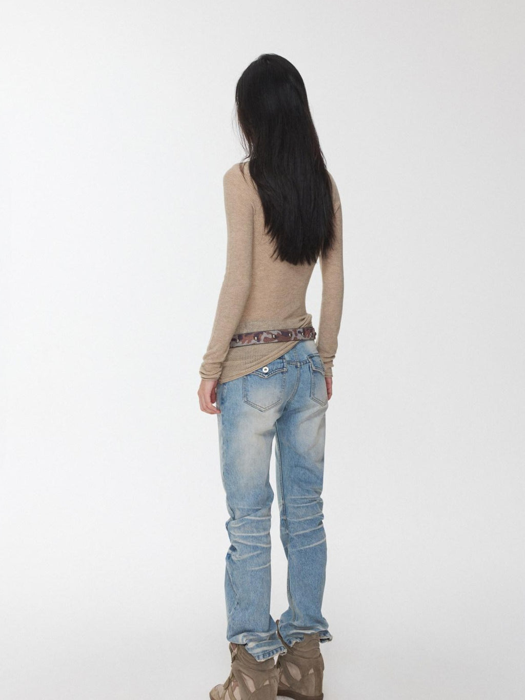 1JINN STUDIO Layering Slim Fit Crew Neck Women Solid Black Camel Olive Long Sleeve T-Shirts