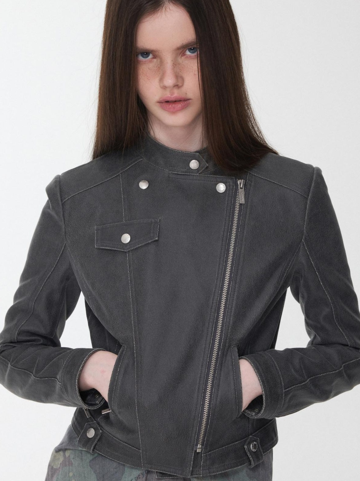 1JINN STUDIO Slimming Casual Slim Fit Pu Short Zip Neck For Women Washed Leather Jackets