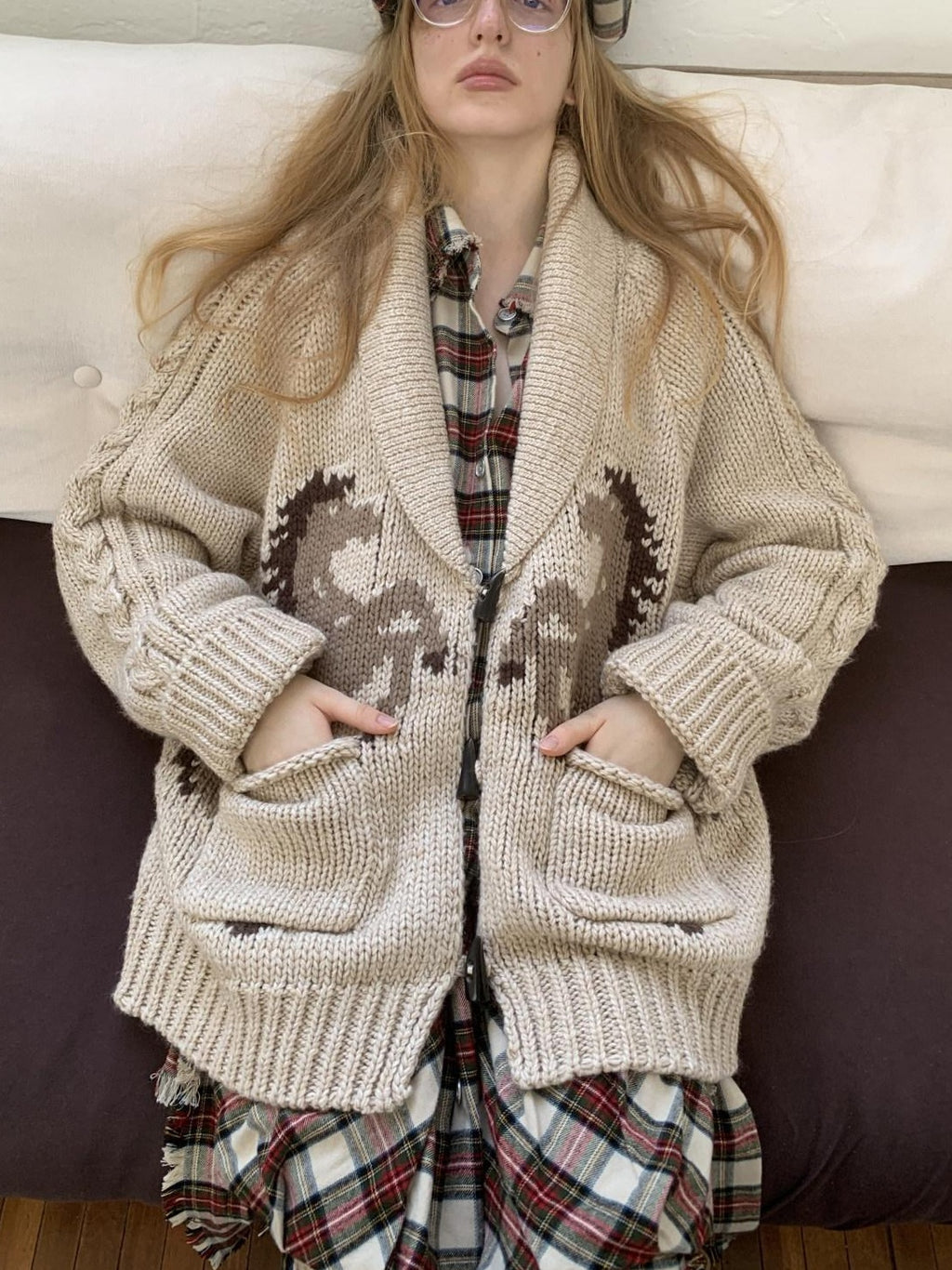 1JINN STUDIO Soft Acrylic Wool Blend Vintage Pullover Buttoned Round Neck Women Cardigans