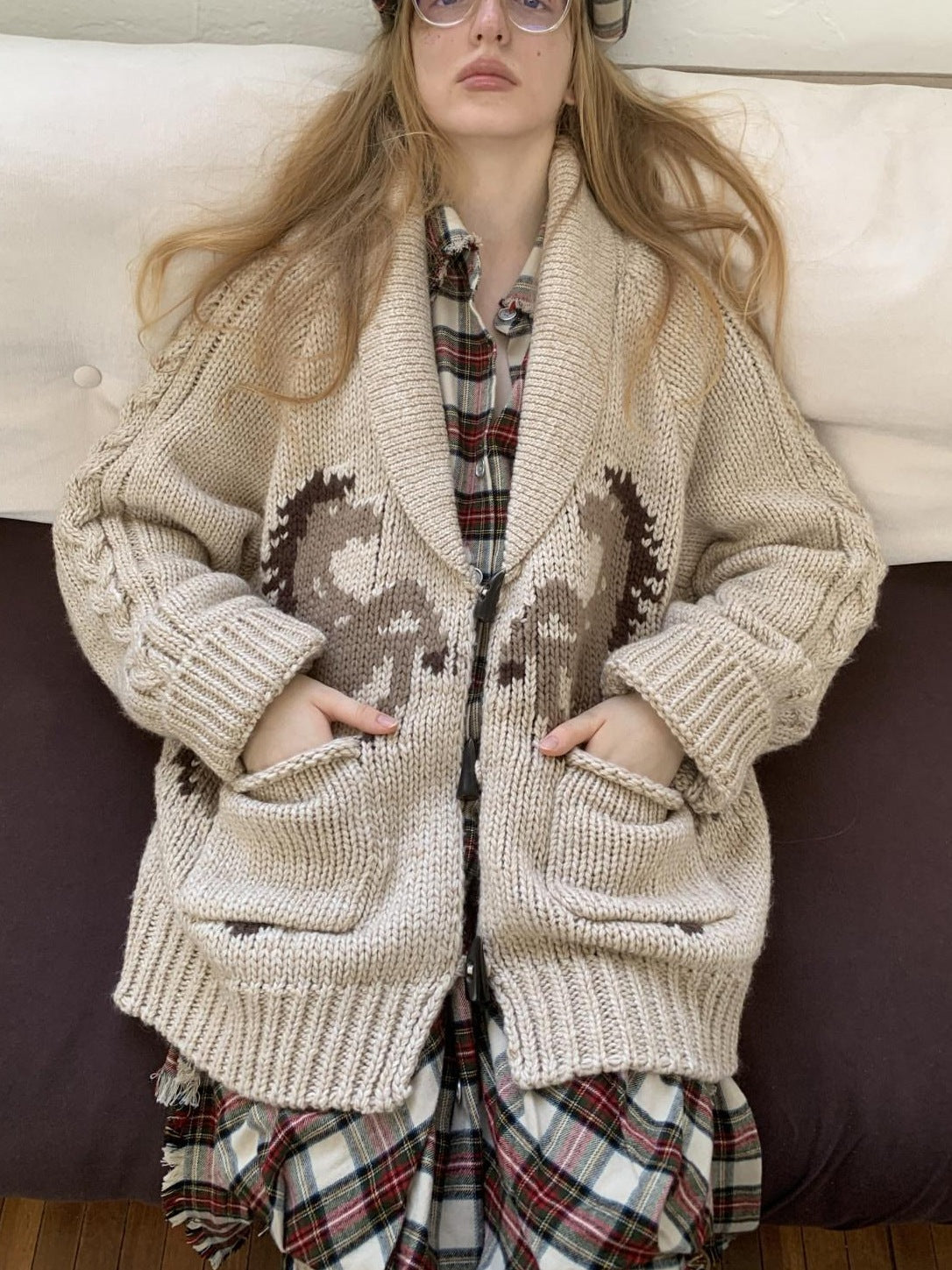 1JINN STUDIO Soft Acrylic Wool Blend Vintage Pullover Buttoned Round Neck Women Cardigans