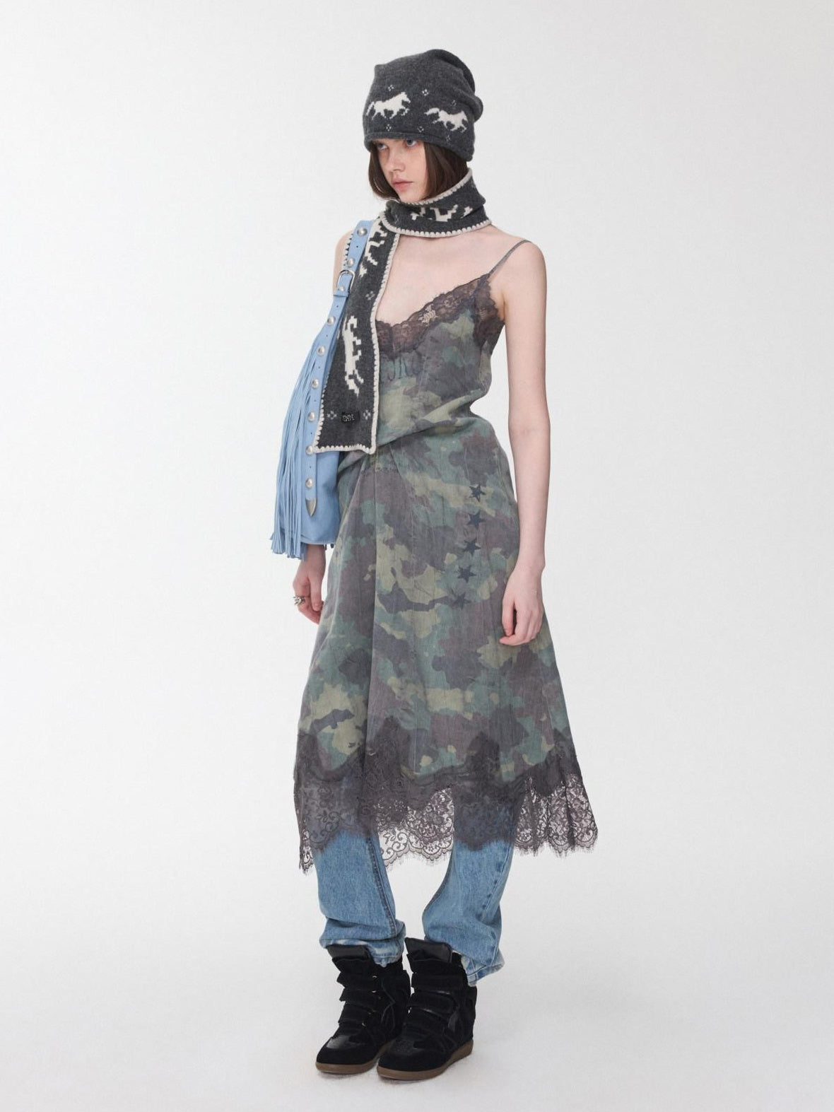 1JINN STUDIO Soft Lyocell Strappy V-neck O Silhouette Casual Camouflage Print Midi Dresses