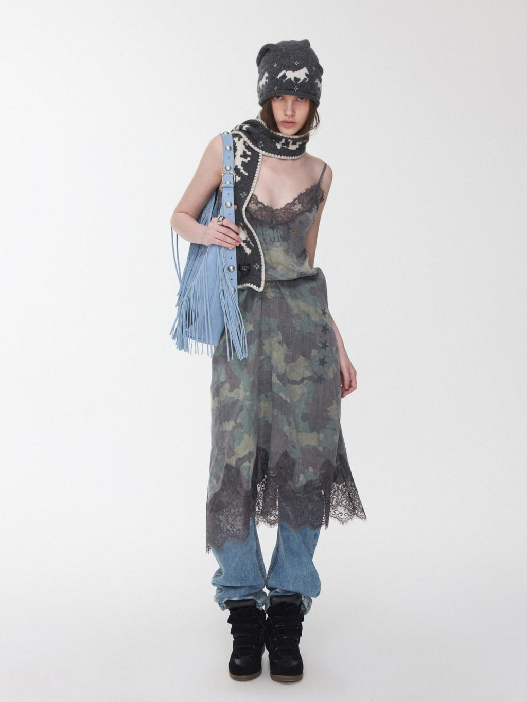 1JINN STUDIO Soft Lyocell Strappy V-neck O Silhouette Casual Camouflage Print Midi Dresses