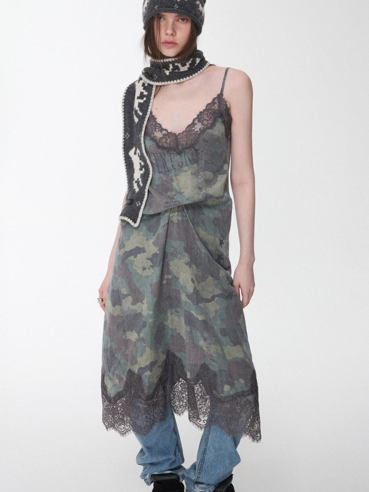 1JINN STUDIO Soft Lyocell Strappy V-neck O Silhouette Casual Camouflage Print Midi Dresses