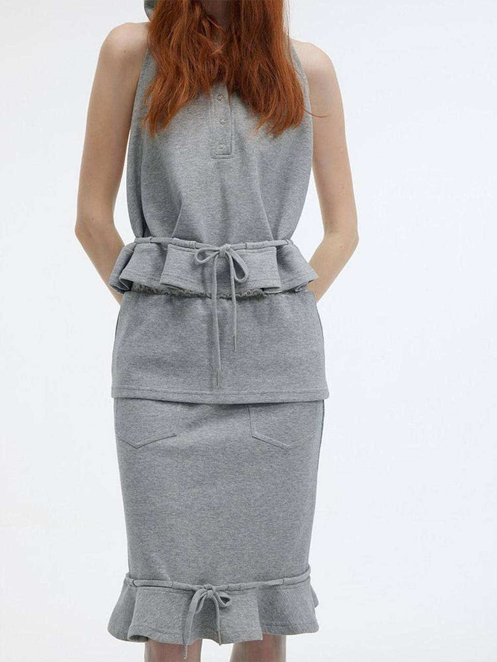 ALINNVSTUDIO Versatile Cropped Spaghetti Strap Solid Black Gray For Young Women Tank Tops