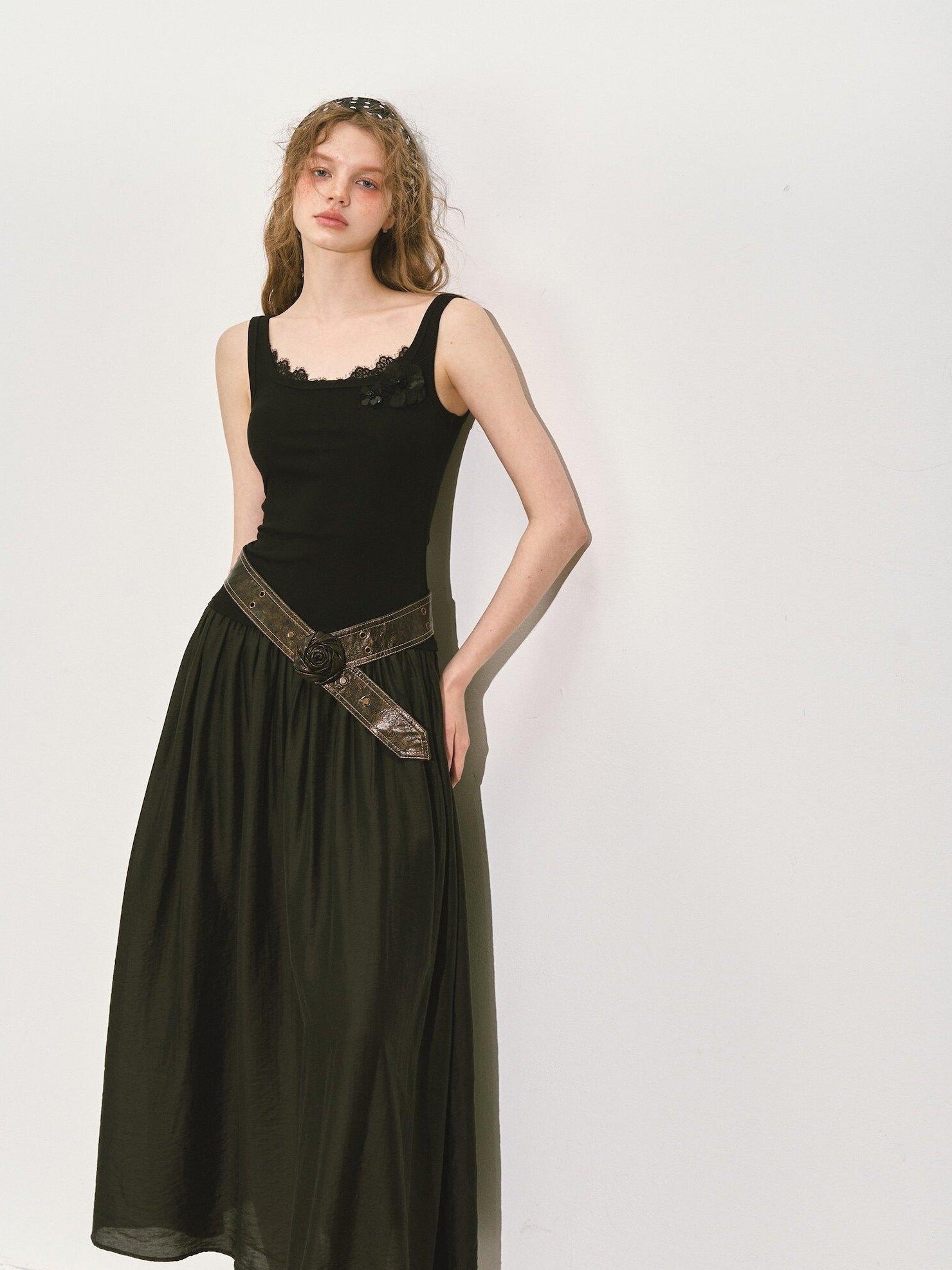SOMESOWE Elegant Cotton Sleeveless U Neck A Line Black Women Work Date Travel Maxi Dresses