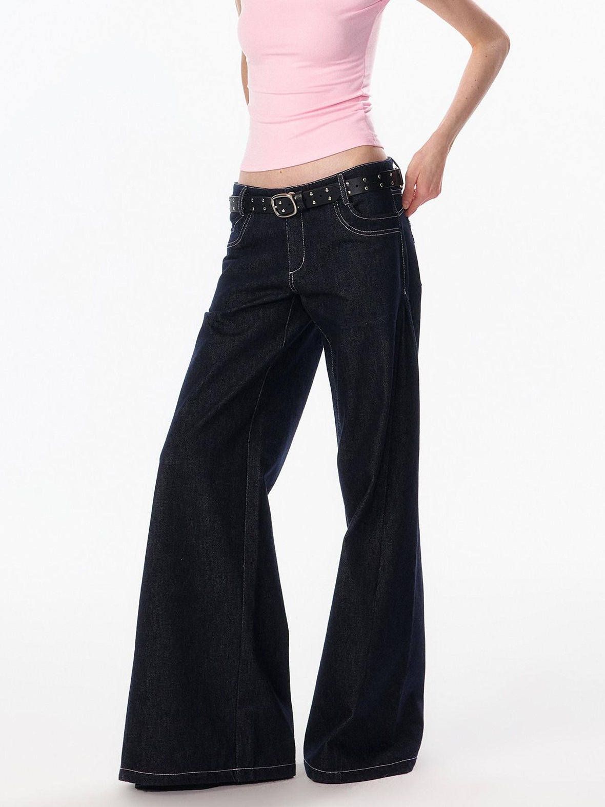 ALINNVSTUDIO Soft Cotton Low Rise Button Fly Loose Fit Women Classic Straight Leg Jeans