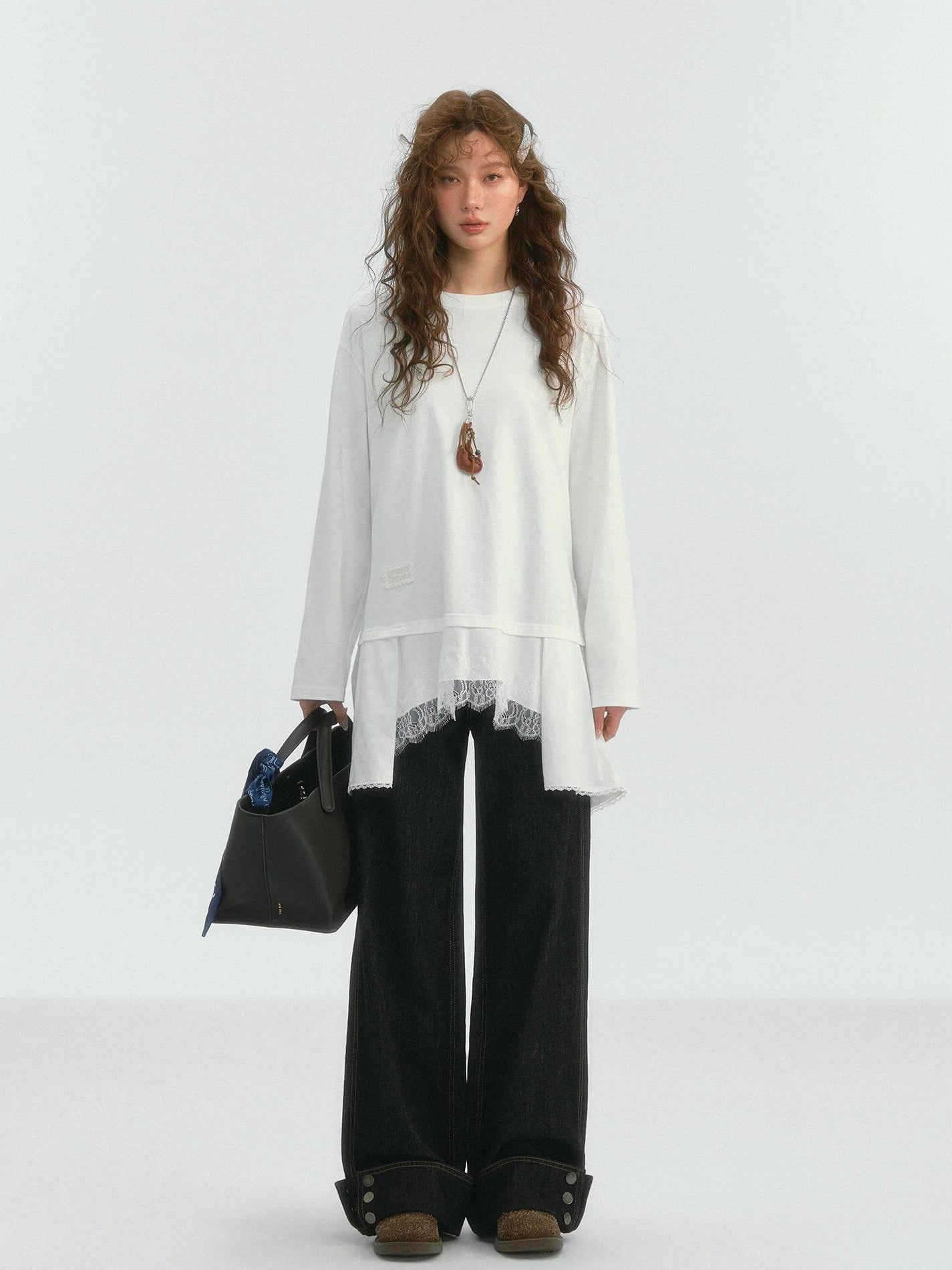 SOMESOWE Pu Spliced Details Loose Fit Office Workwear Women White Long Sleeve T-Shirts