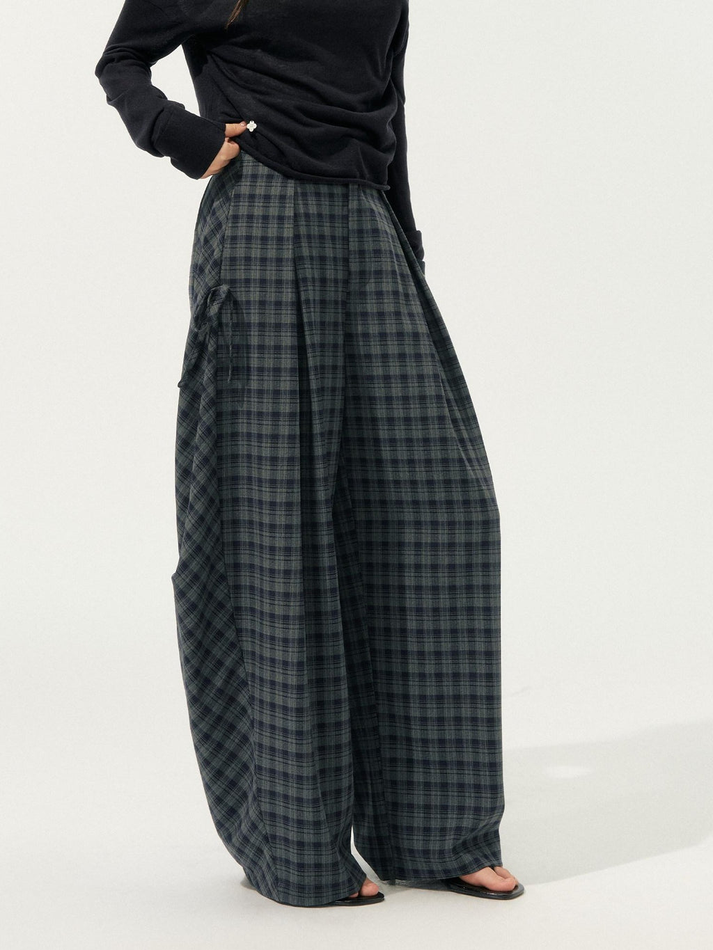 SOMESOWE Plaid Pocket Loose Fit Natural Waist Button Grey Casual Women Wide Leg Pants