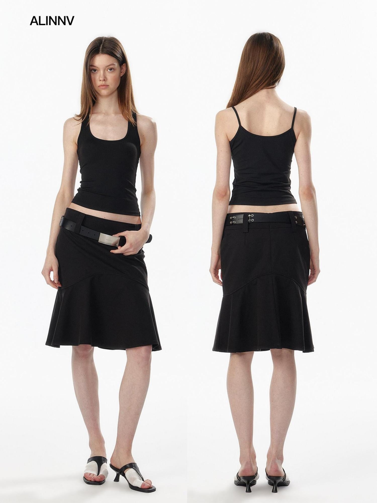 ALINNVSTUDIO Waist Defining Cropped U Neck Racerback Women No Padding Basic Tank Tops