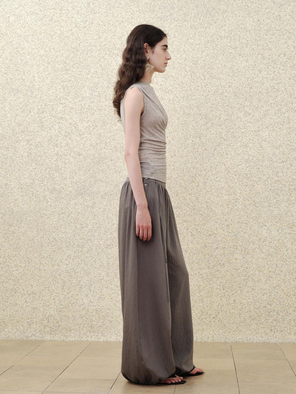 someonesometimes Soft Modal Loose Lantern Natural Waist Button Smoky Grey Wide Leg Pants