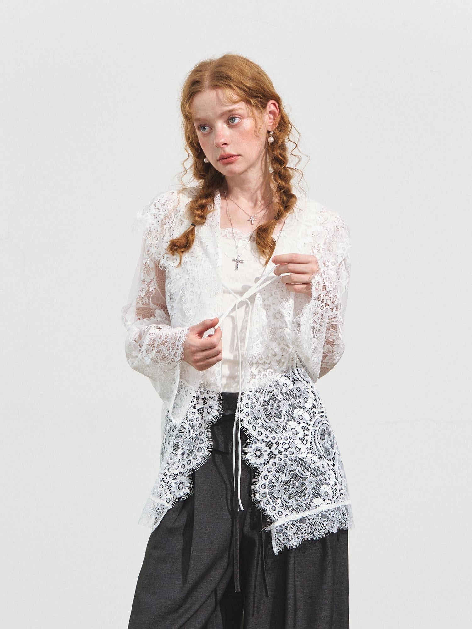 SOMESOWE Shape Retaining Sexy Lace Hooded Loose Polo Collar Women White Button Blouses