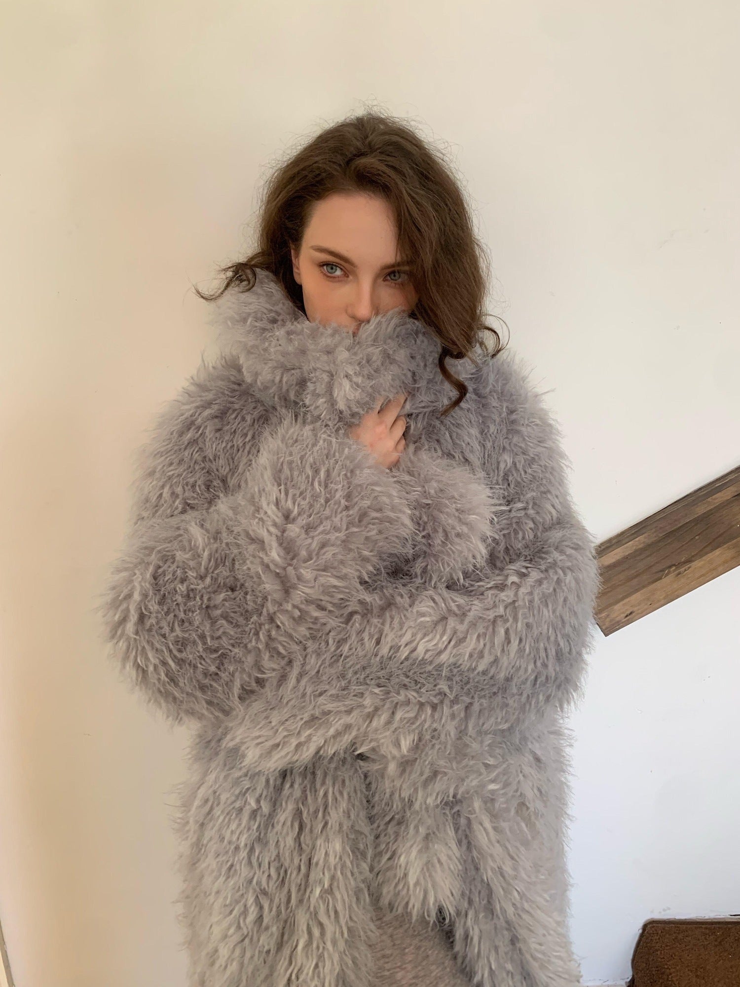 BUZHOU Luxurious Plush Fox Inspired Round Neck Longline Gray S M L Faux Fur Coats