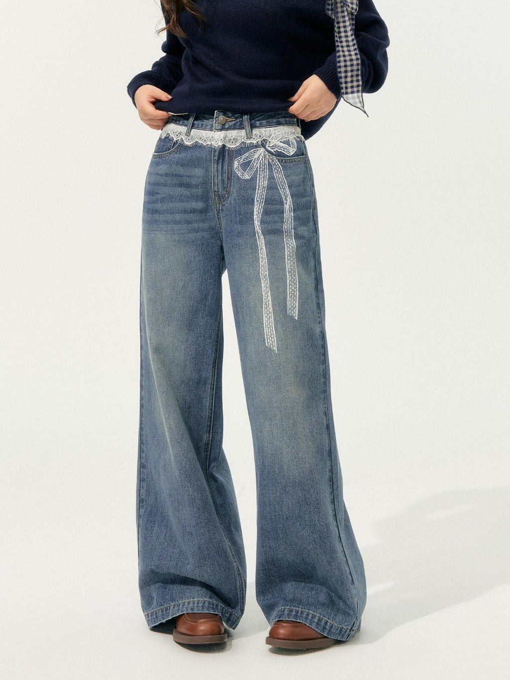 SOMESOWE Slight Stretch Cotton Natural Waist Hot Girl Straight Blue Button Wide Leg Jeans