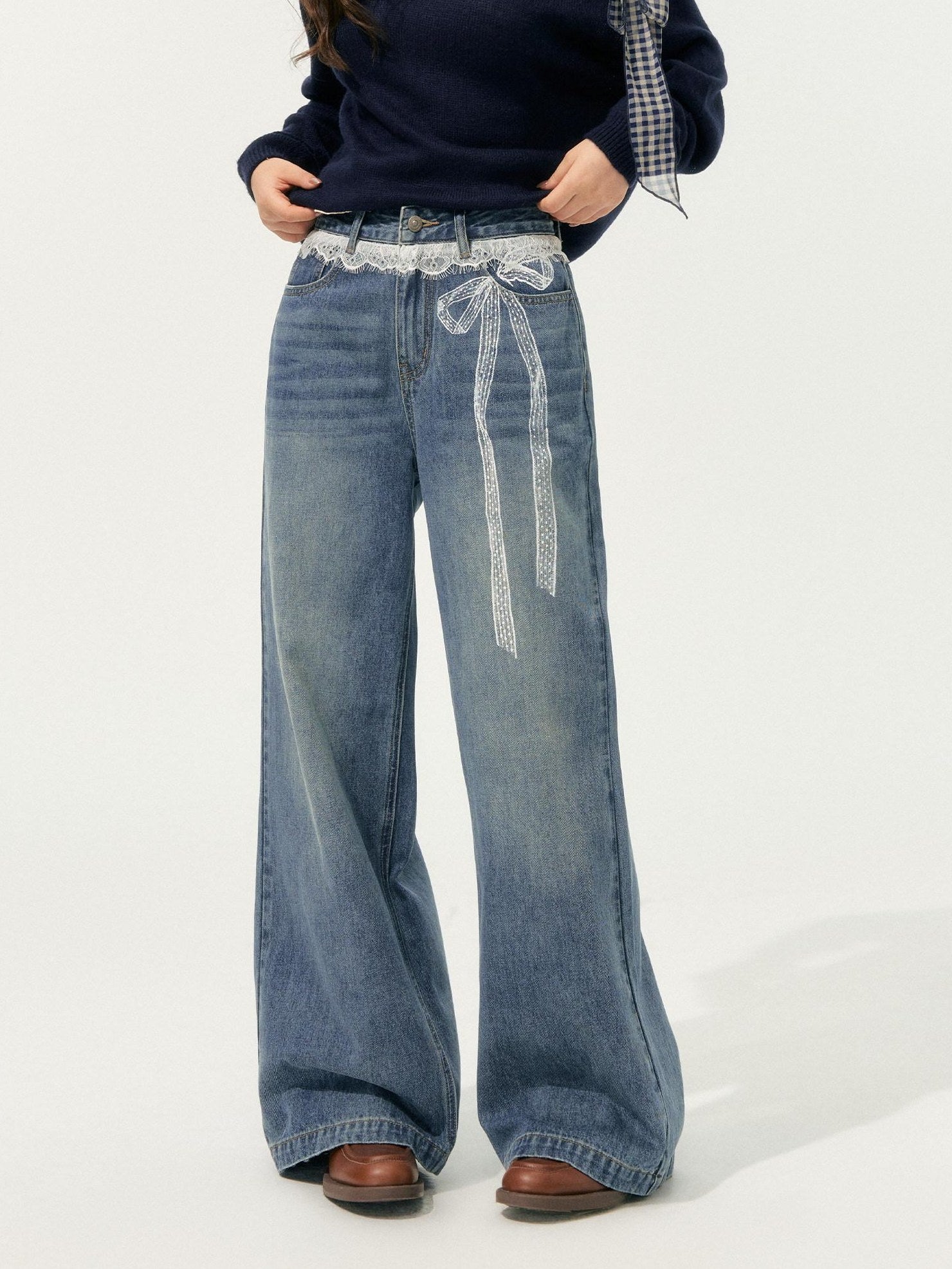 SOMESOWE Slight Stretch Cotton Natural Waist Hot Girl Straight Blue Button Wide Leg Jeans