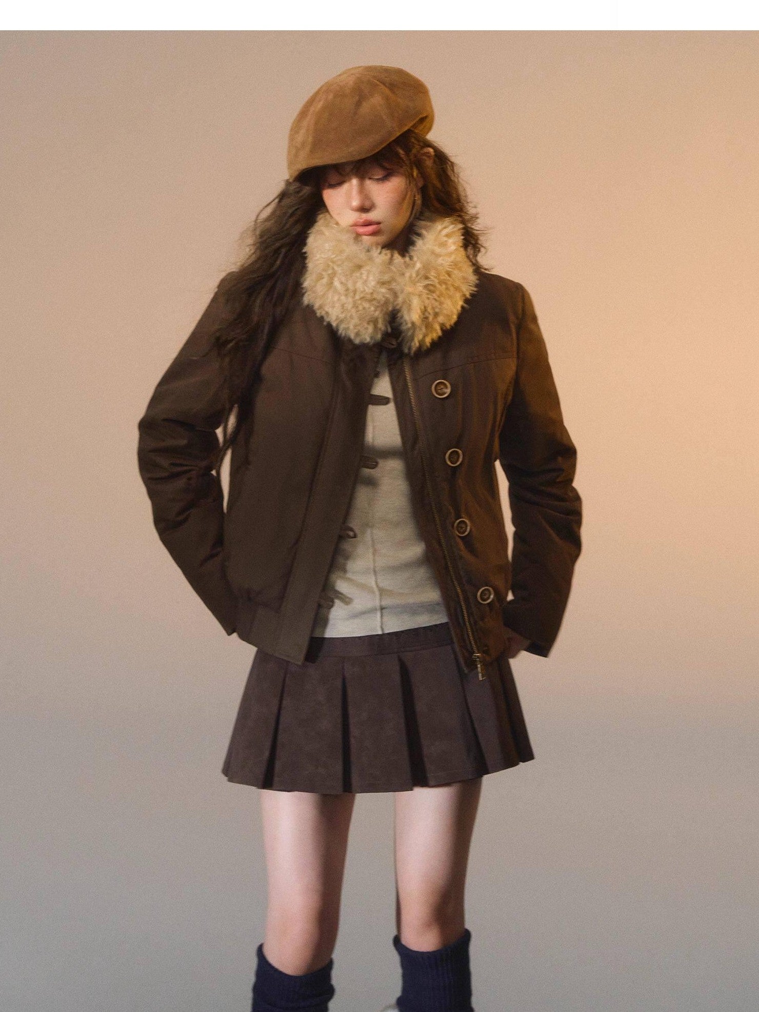 SOMESOWE Eco Friendly 90 Percent White Duck Down Warm Loose Fit Stand Collar Down Jackets
