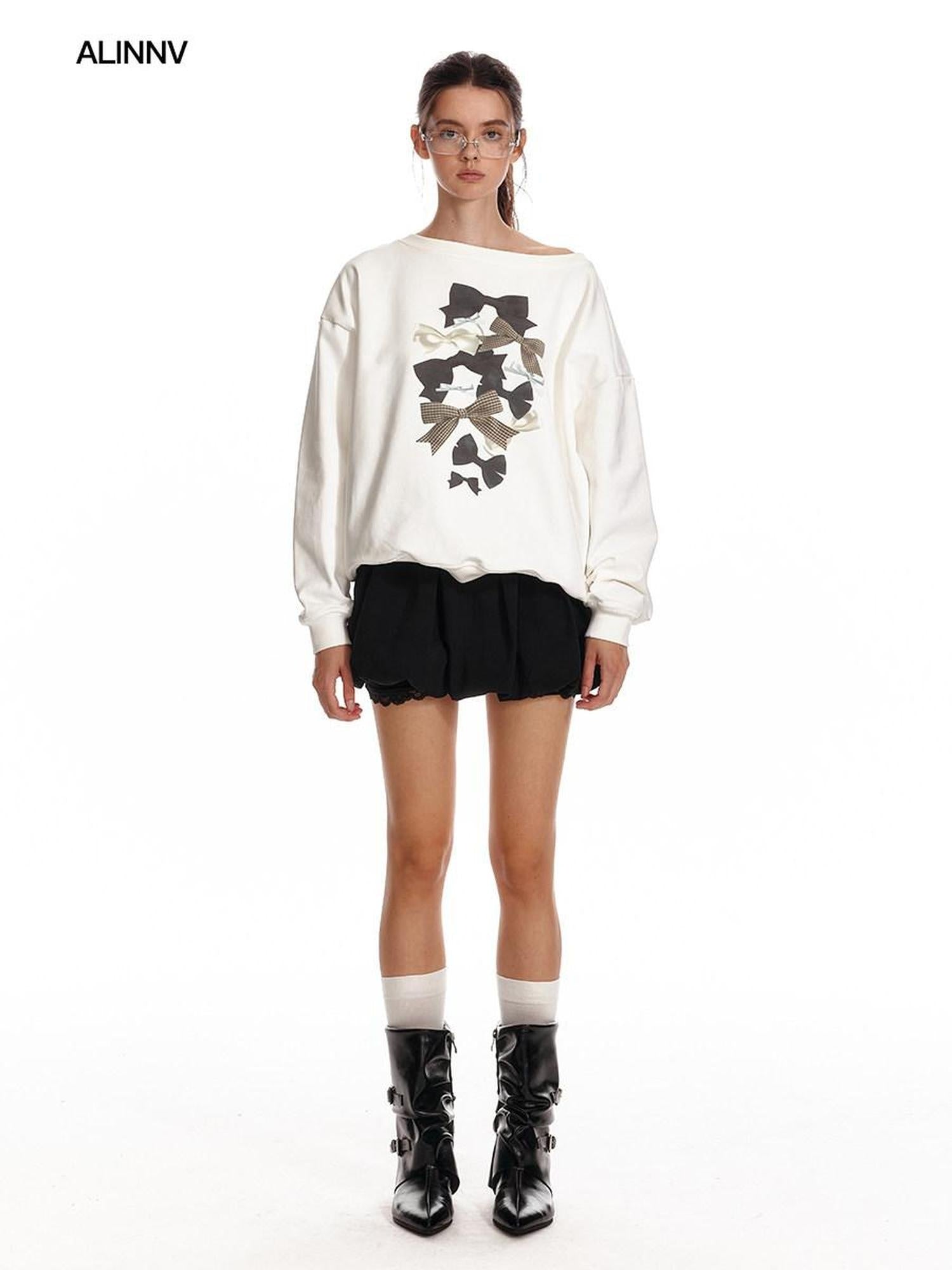 ALINNVSTUDIO Bow Accent Loose Fit Office Round Neck Women White And Gray Sweatshirt