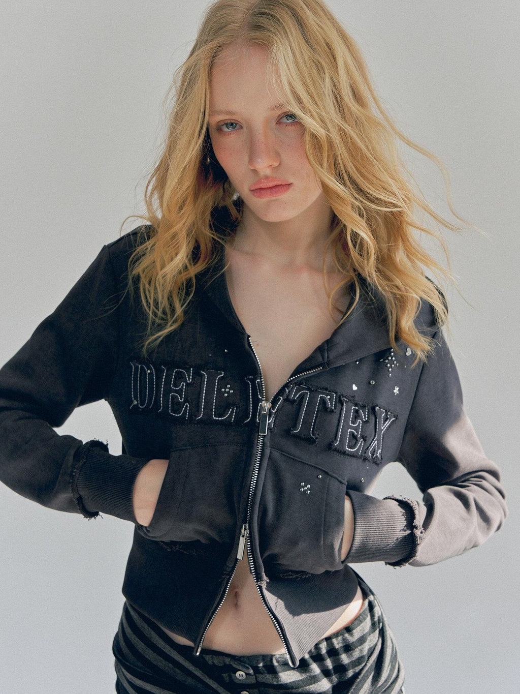 DeleteEx Washed Cropped Zip Front Artistic Cityscape Letter Graphic Women Charcoal Hoodie