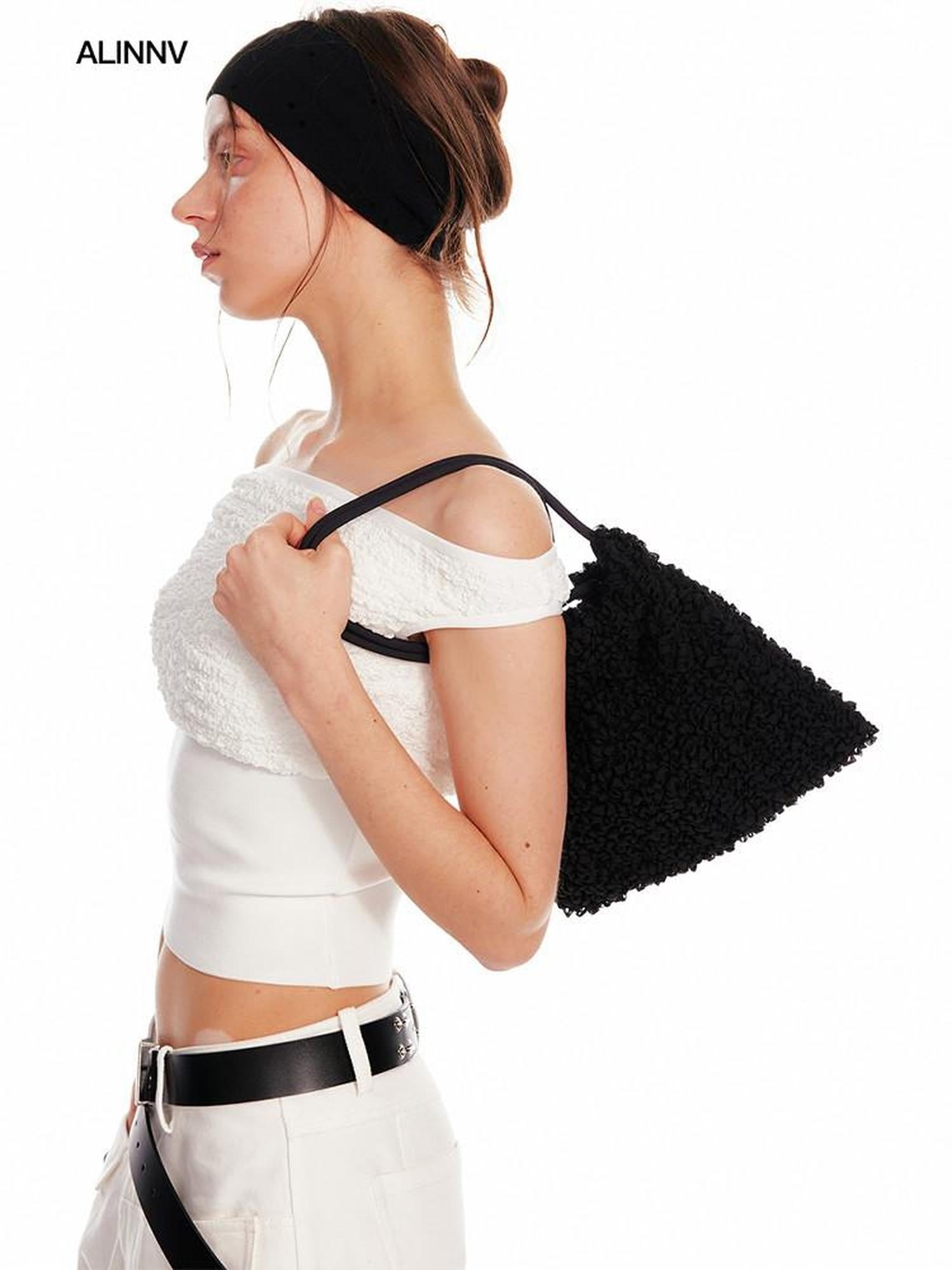 ALINNVSTUDIO Polyester Elegant Commuter Topstitched Youth Casual Black Handbag Bags