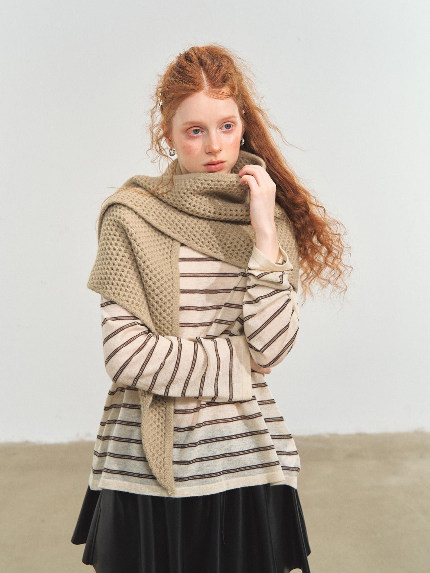 SOMESOWE Acrylic Knit Casual Slim Fit Striped Crew Neck Women Long Sleeve T-Shirts
