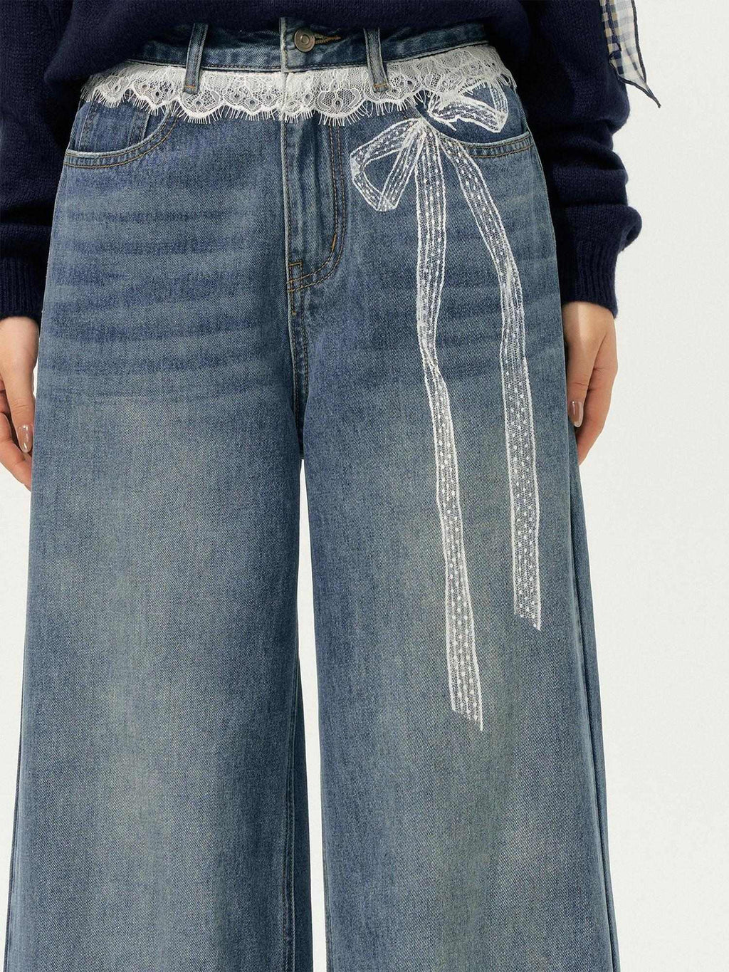 SOMESOWE Slight Stretch Cotton Natural Waist Hot Girl Straight Blue Button Wide Leg Jeans