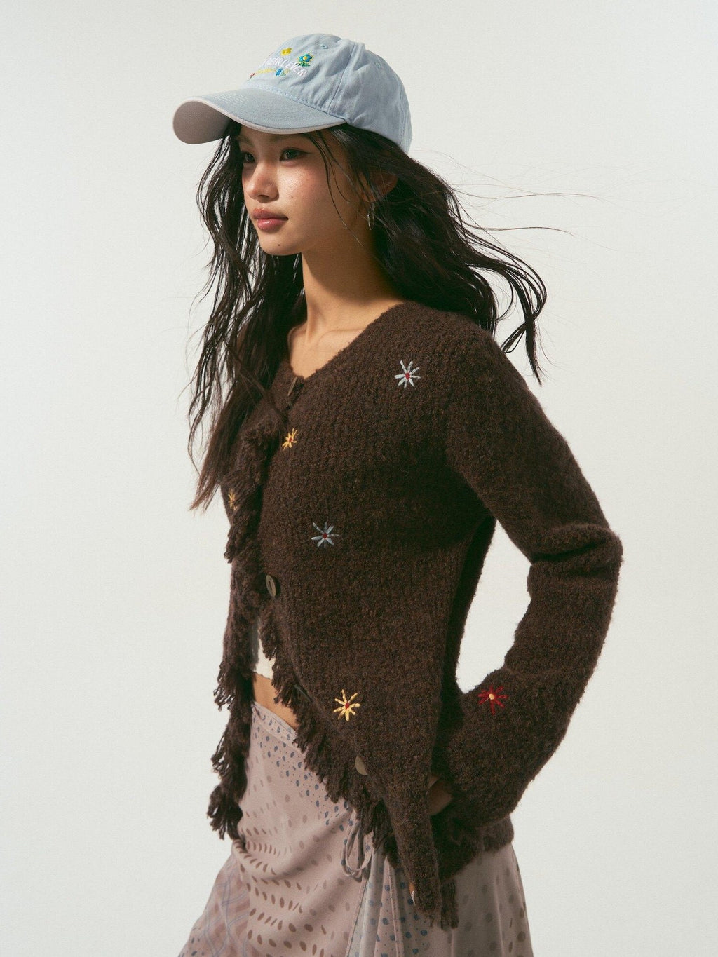 SOMESOWE Cozy Wool Blend Buttoned Floral Round Neck Casual Women Cardigans
