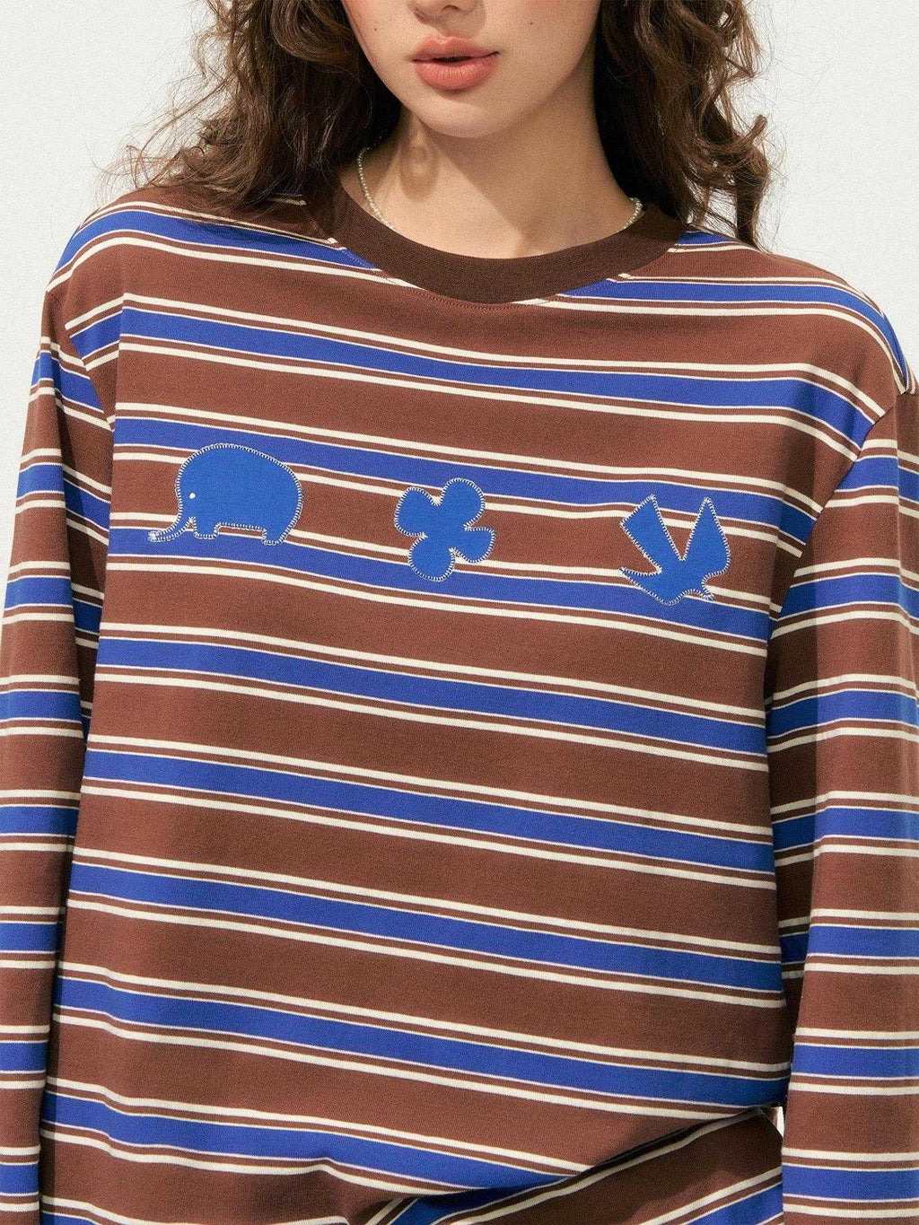SOMESOWE Creative Embroidered Print Loose Crewneck Women Striped Long Sleeve T-Shirts