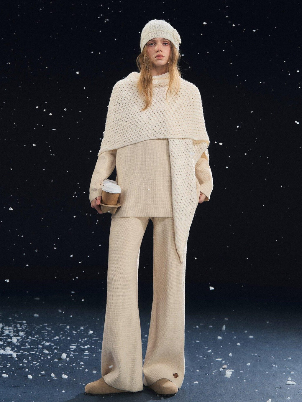 SOMESOWE Slim Fit Cropped V-neck Long Sleeve Casual Solid Two Piece Top & Pants Sets