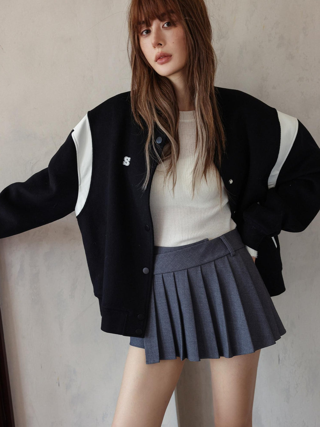 SOMESOWE Smart Commuter Relaxed Turn Down Collar Button Solid Black Gray Bomber Jackets
