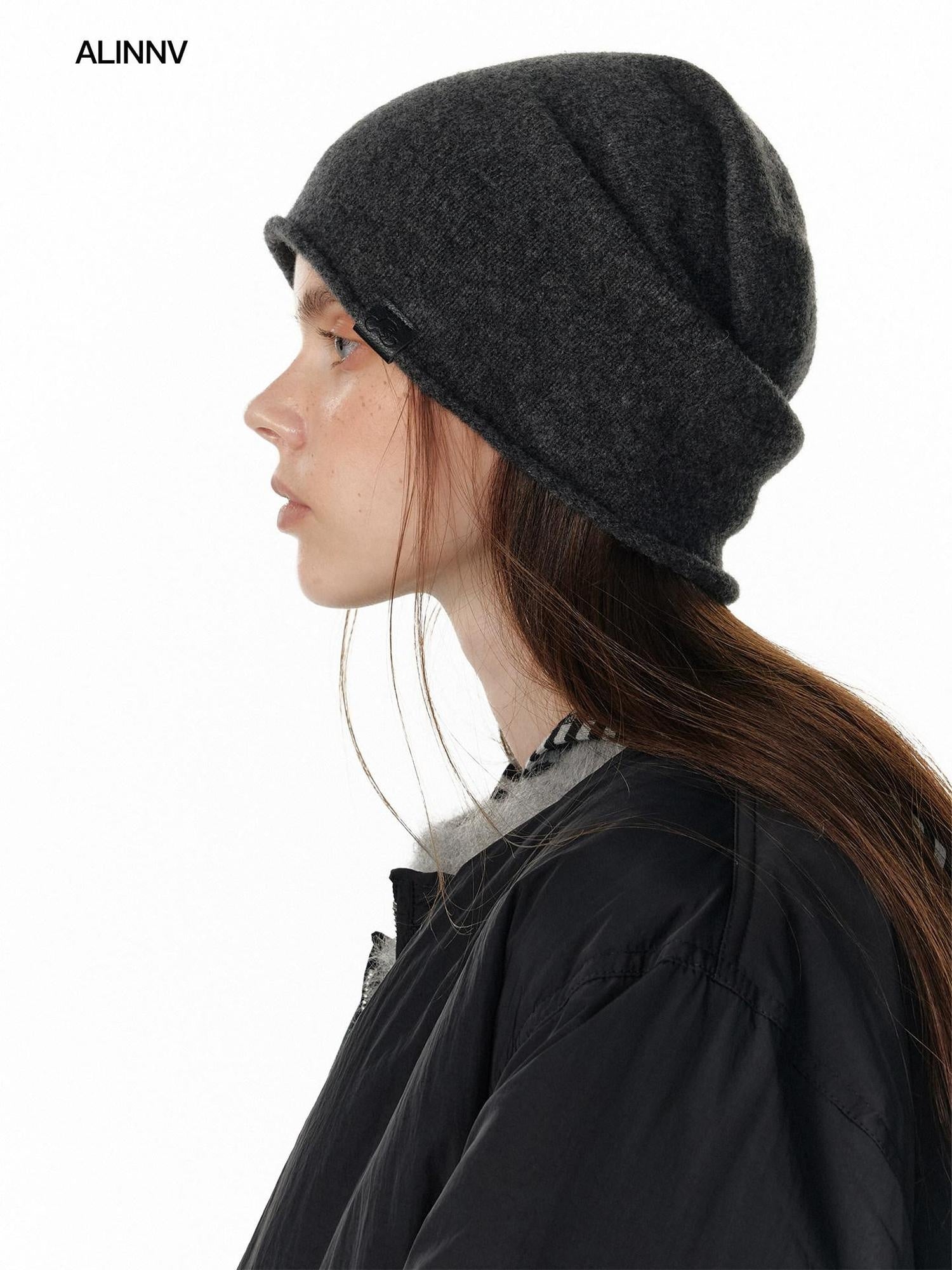 ALINNVSTUDIO Soft Wool Warm Casual Round Top Unisex One Size Black Grey Classic Beanies