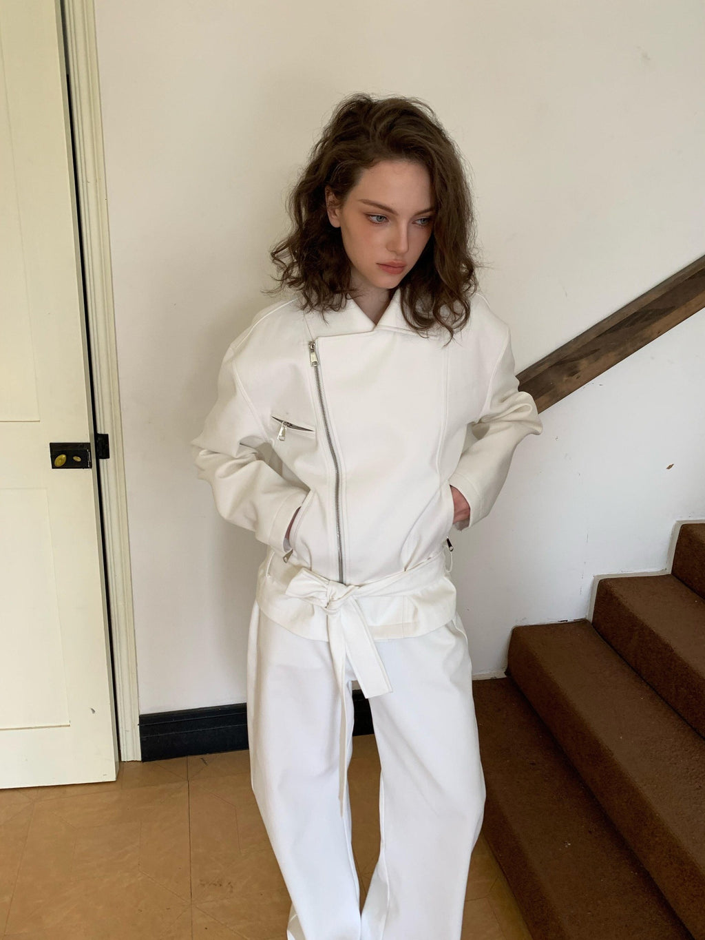BUZHOU 100% Cotton Lapel Edgy Biker Short Women White Jacket Cropped Jackets