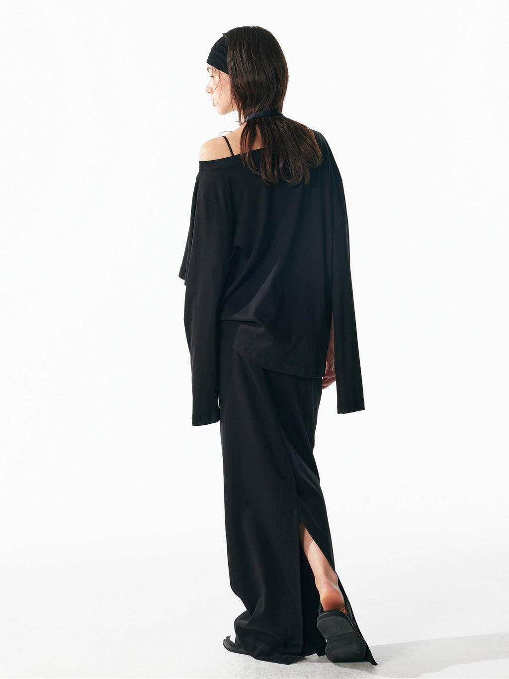 ALINNVSTUDIO Vintage Asymmetric Off Shoulder Loose Cotton Women Black Top & Skirt Sets