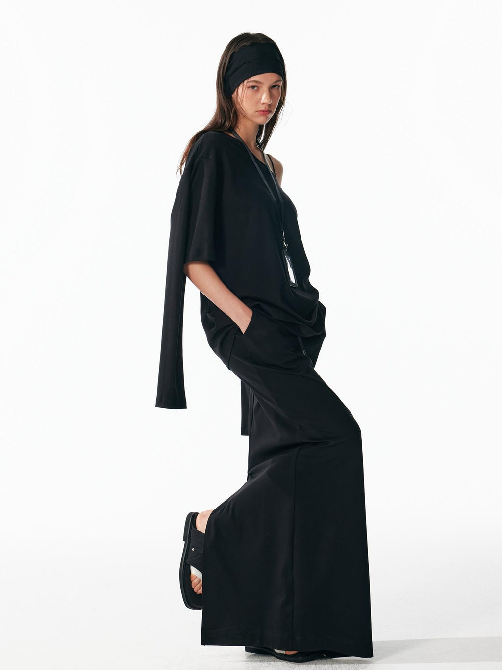 ALINNVSTUDIO Vintage Asymmetric Off Shoulder Loose Cotton Women Black Top & Skirt Sets